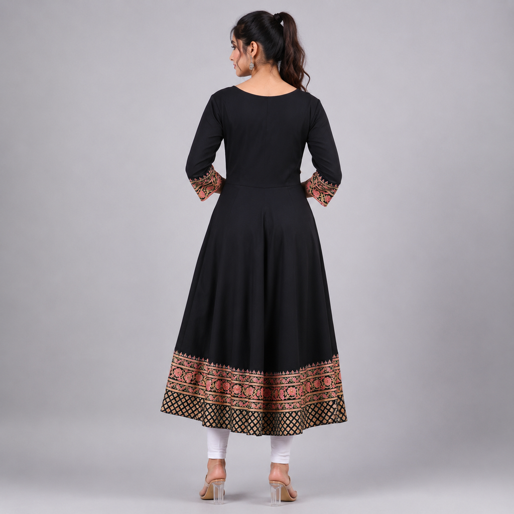 Noir Zariya Kurti